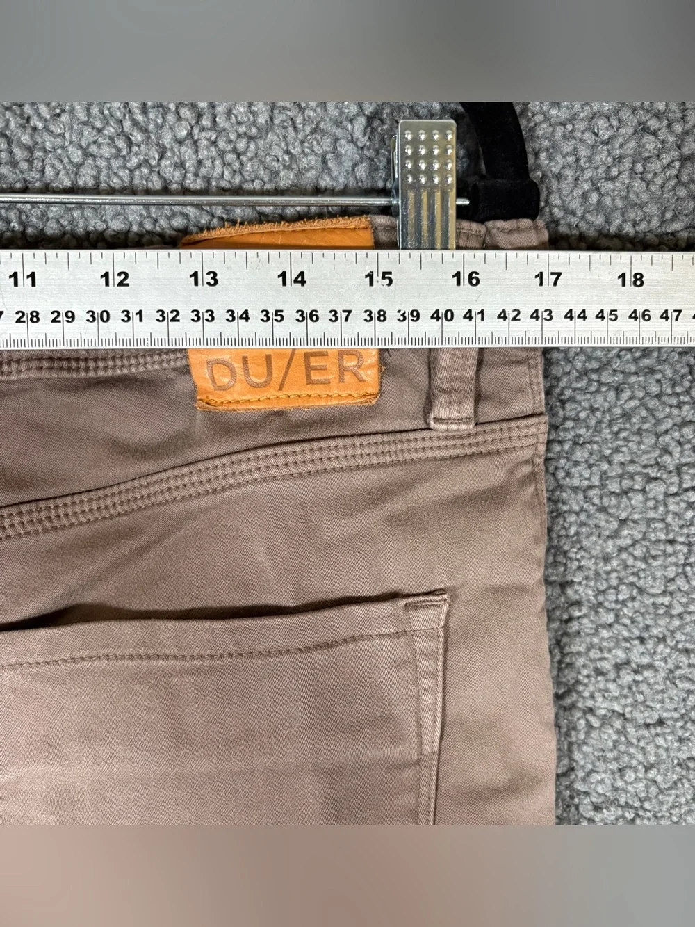 DU/ER Duer N2X No Sweat Slim Fit Joggers Pants - Men's Size 34*29 - Tan